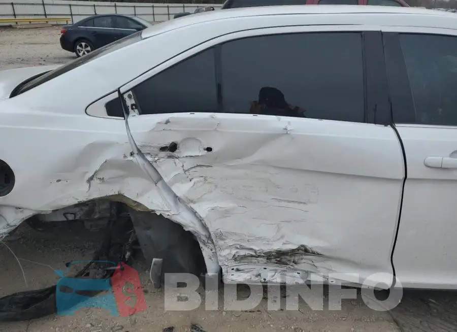 1FAHP2E86GG155149 Photo# 10