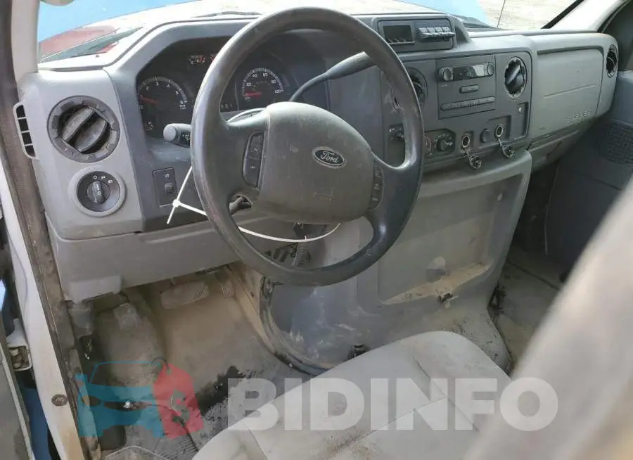 1FDWE3FL7FDA12609 Photo# 8