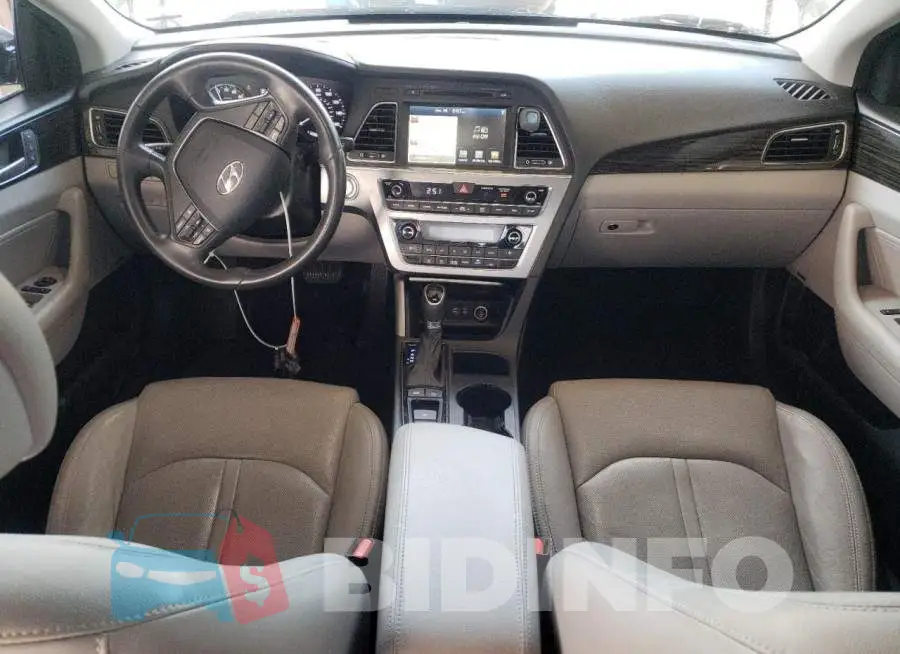 KMHE34L10HA057339 Photo# 8