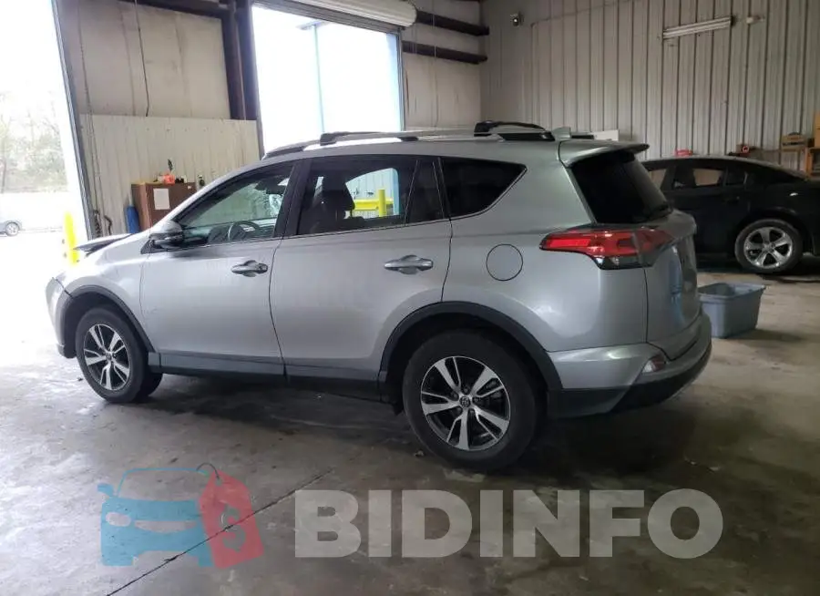 2T3WFREV0JW420842 Photo# 2