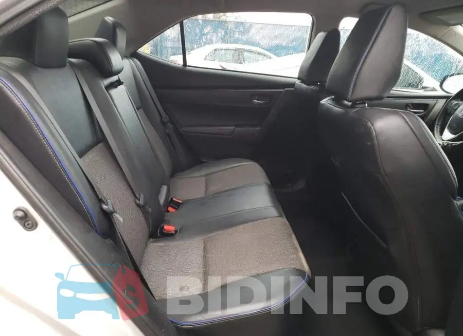 5YFBURHEXJP811801 Photo# 10