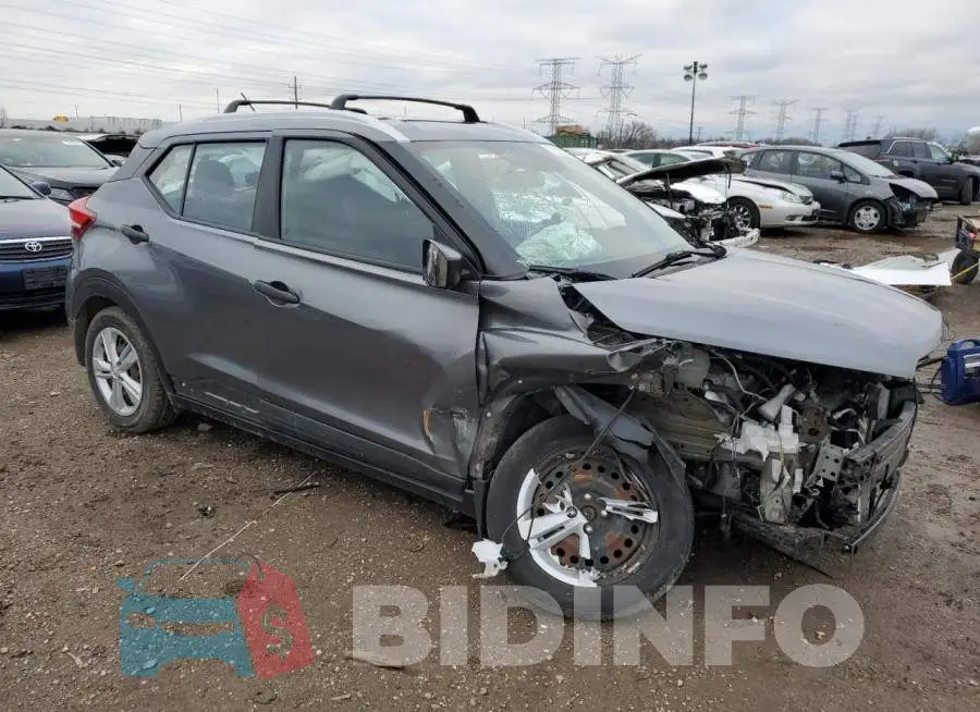 3N1CP5CU4JL538406 Photo# 4
