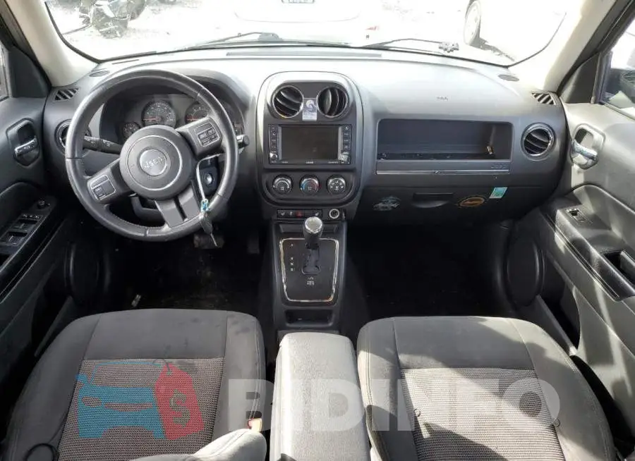 1C4NJPFB3FD274962 Photo# 8