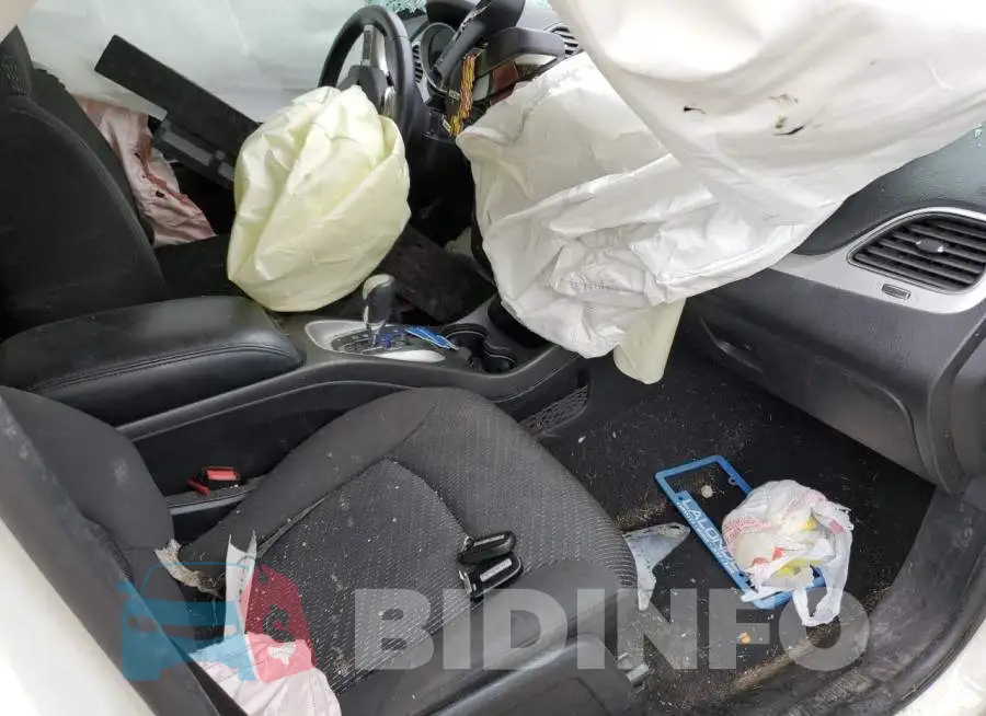 3C4PDCAB2JT528387 Photo# 8