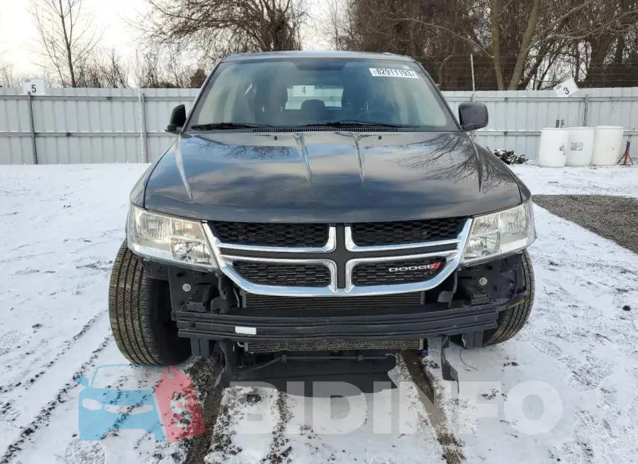 3C4PDCAB8GT121442 Photo# 5