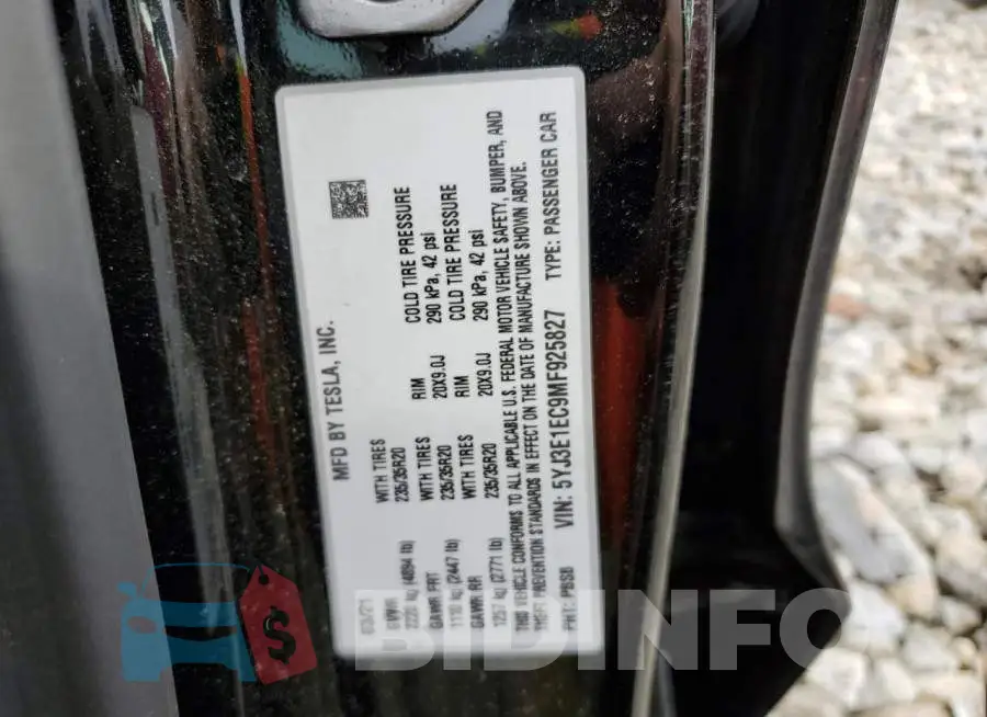 5YJ3E1EC9MF925827 Photo# 13