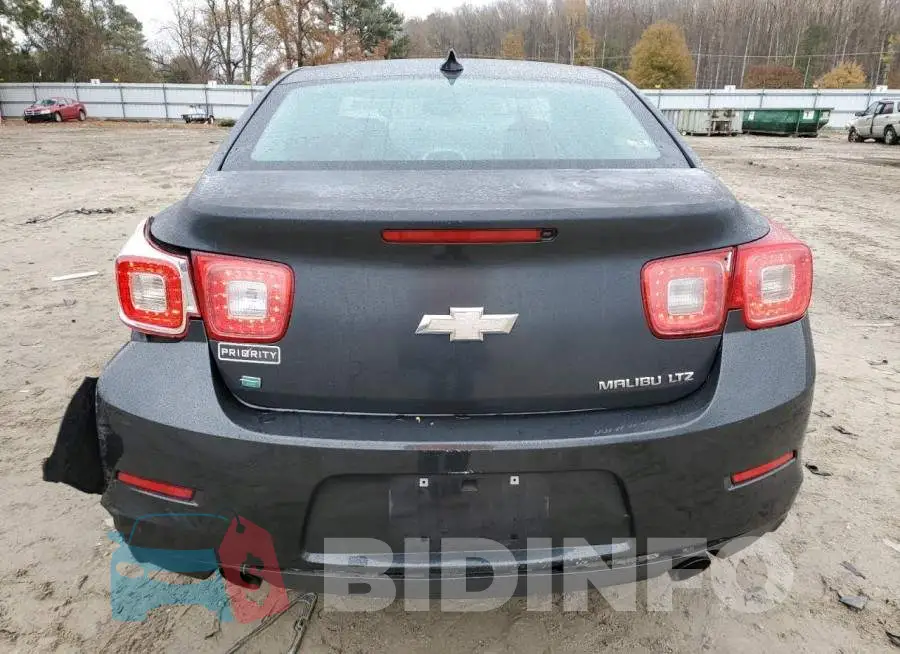 1G11F5SLXFF207811 Photo# 6