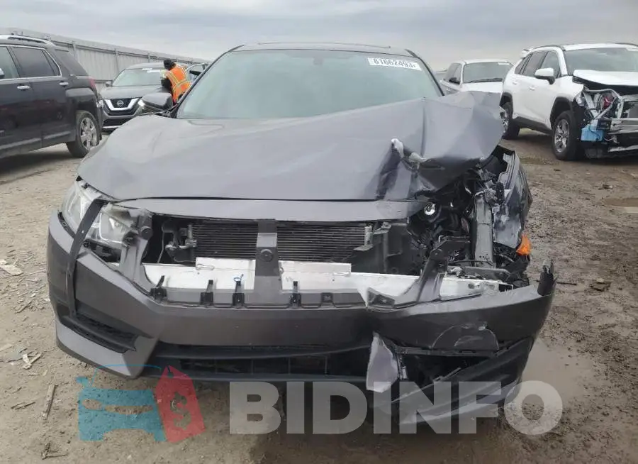19XFC2F70GE062596 Photo# 5