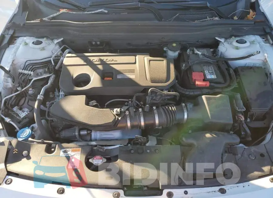 1HGCV2F32KA036265 Photo# 11