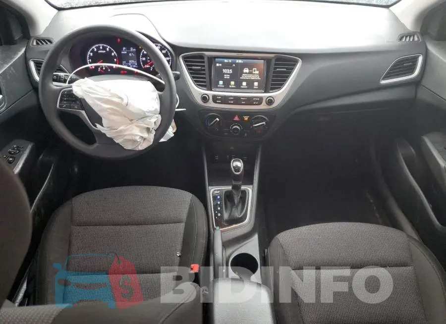 3KPC24A64ME135125 Photo# 8