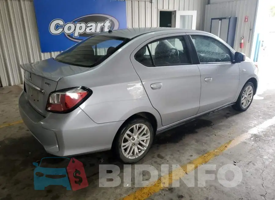 ML32FUFJ4NHF06489 Photo# 3
