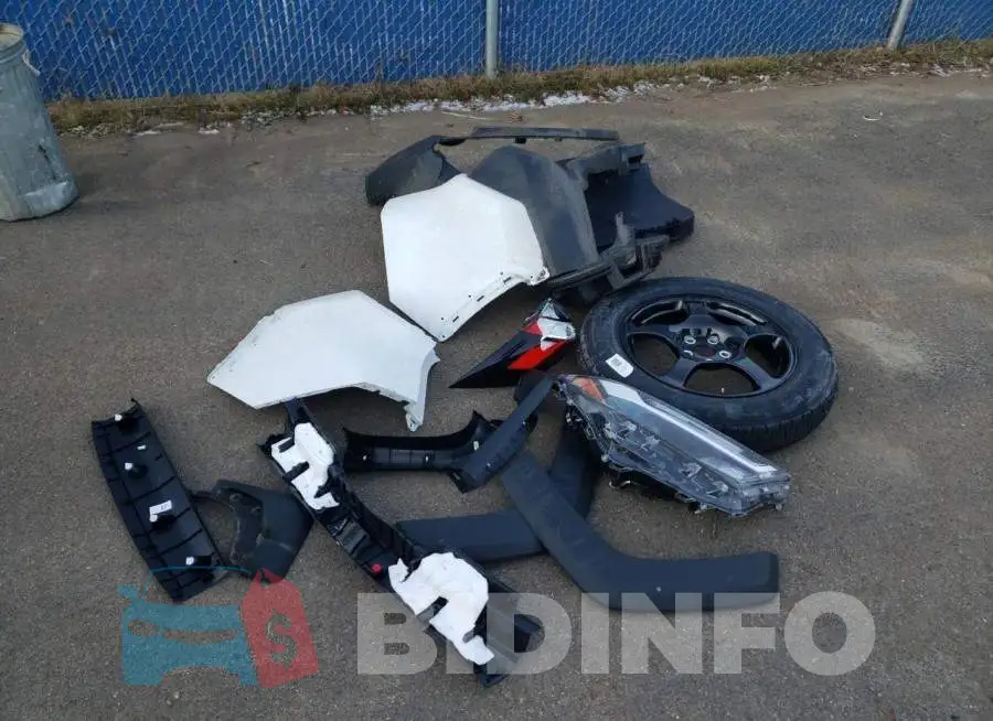 2T3J1RFV7PW342589 Photo# 13