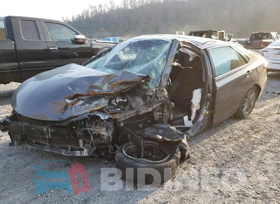 4T1BF1FK3HU742222 Photo# 1