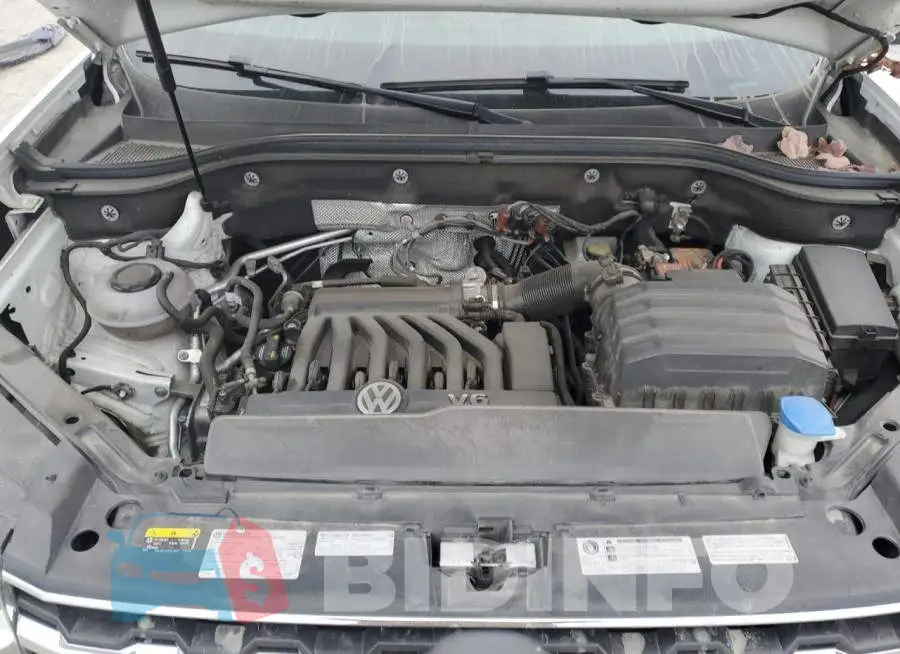 1V2MR2CA6KC517200 Photo# 11