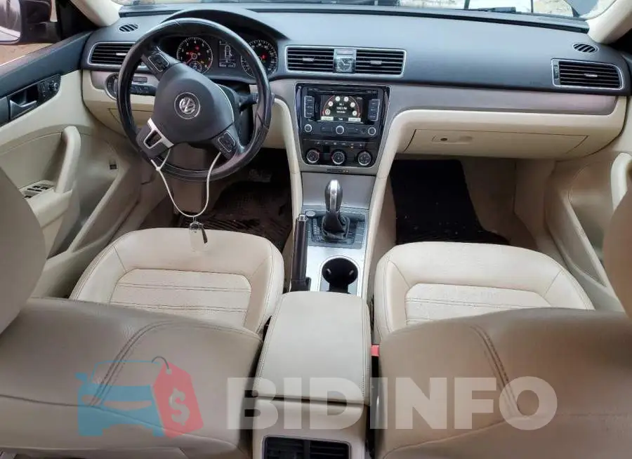 1VWBS7A38FC118094 Photo# 8