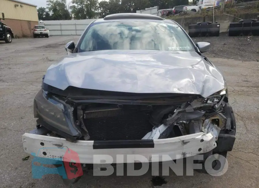 19UDE2F32GA002435 Photo# 5