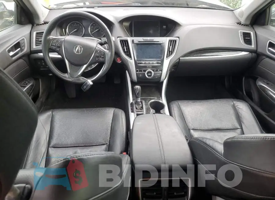19UUB1F54JA009141 Photo# 8