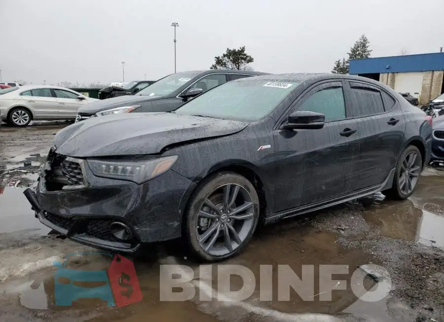 19UUB2F69JA005035 Photo# 1