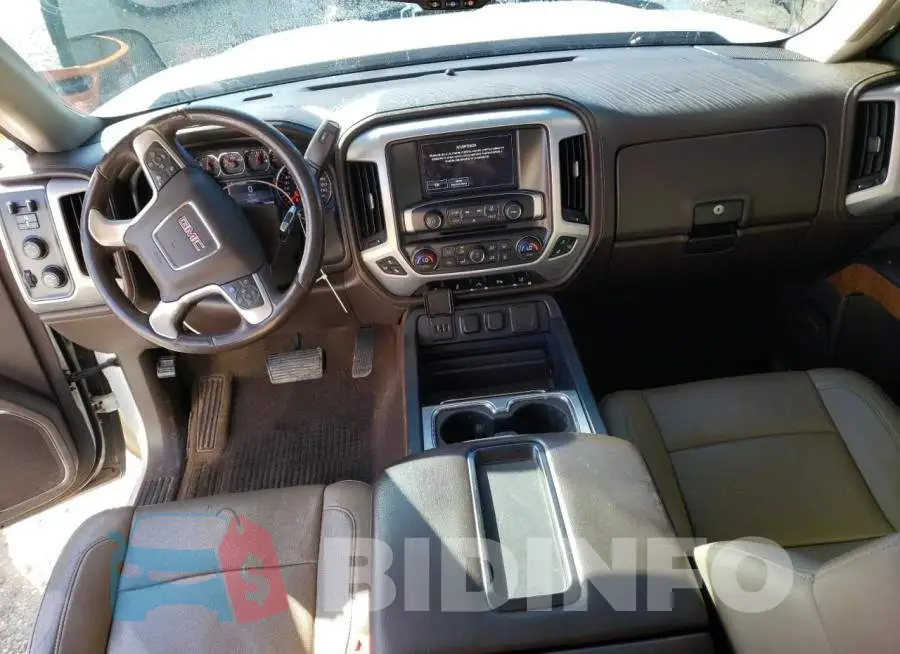 3GTU2VEC3FG172572 Photo# 8
