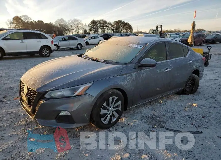 1N4BL4BV1KC169726 Photo# 1