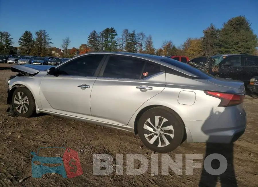 1N4BL4BV6KC161301 Photo# 2