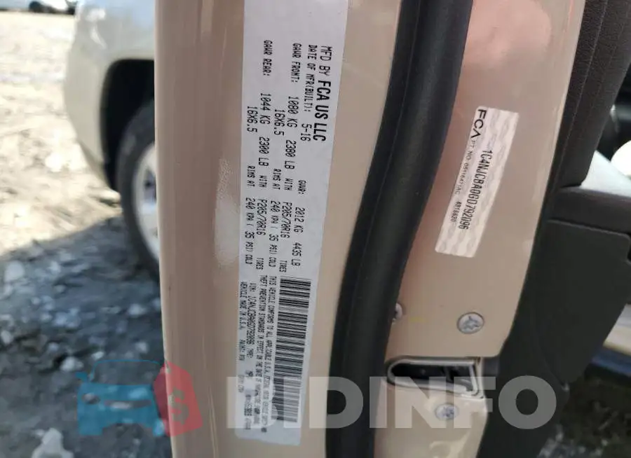 1C4NJCBA0GD792096 Photo# 13