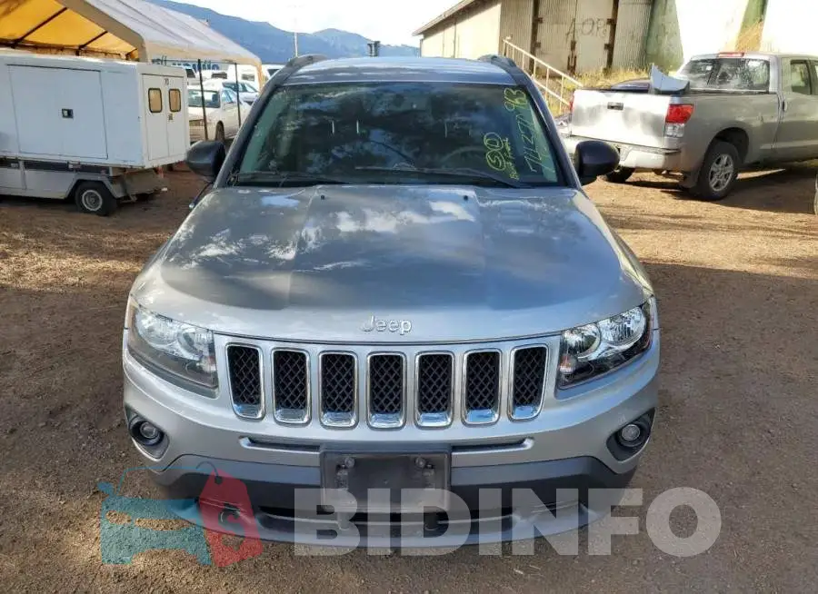 1C4NJCBA3HD147962 Photo# 5