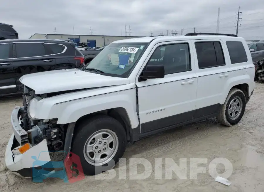 1C4NJPBA2FD126105 Photo# 1