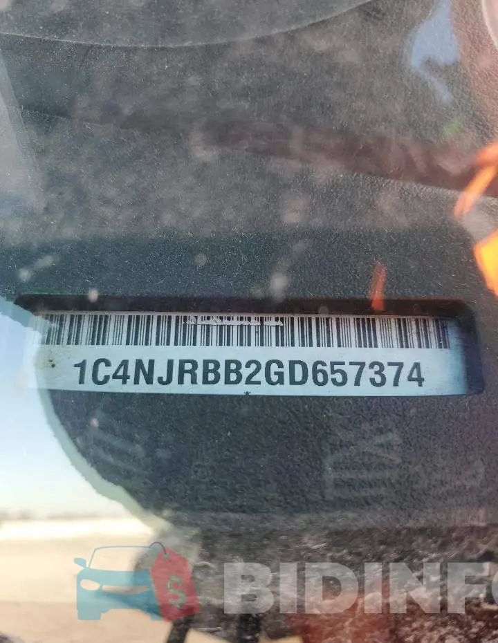 1C4NJRBB2GD657374 Photo# 13