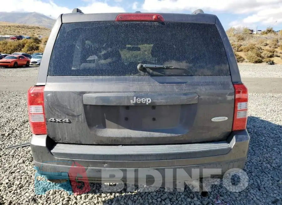 1C4NJRFB7GD661804 Photo# 6