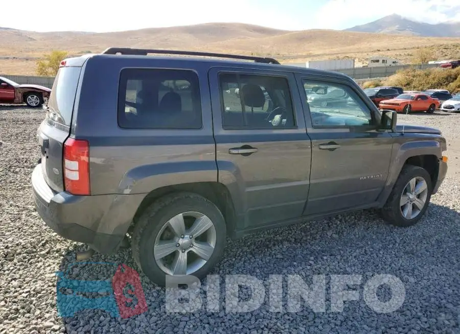 1C4NJRFB7GD661804 Photo# 3