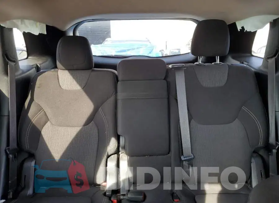 1C4PJLCB6FW683533 Photo# 10