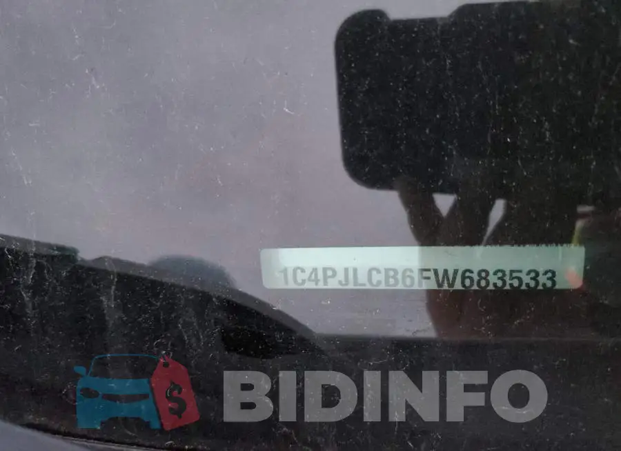 1C4PJLCB6FW683533 Photo# 13