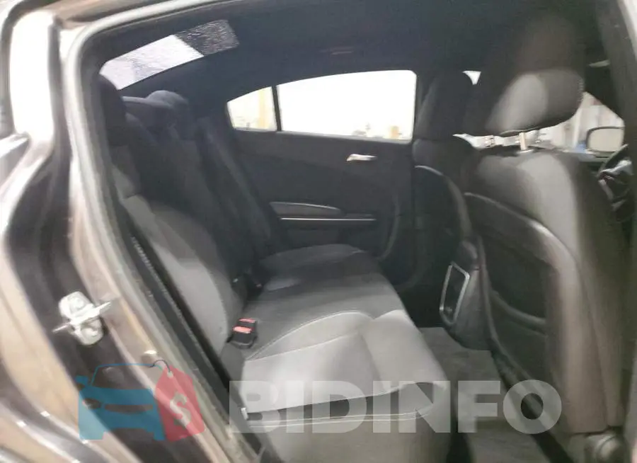 2C3CDXBG6FH856853 Photo# 10
