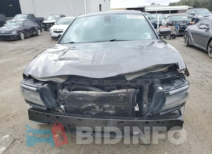 2C3CDXHG1GH179543 Photo# 5