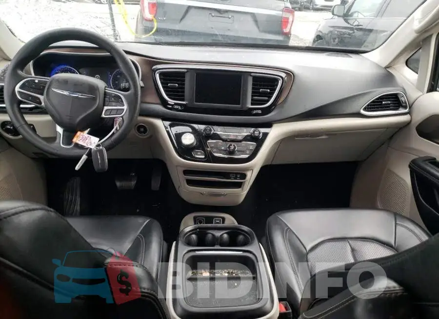 2C4RC1DG2LR148754 Photo# 8