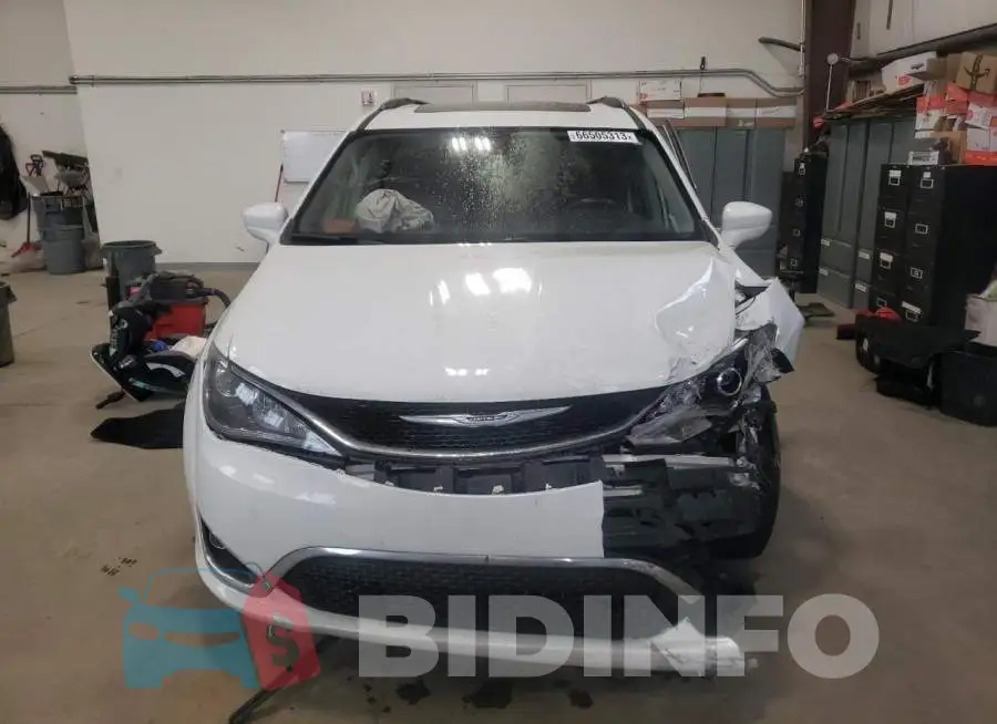 2C4RC1EG4HR559367 Photo# 5