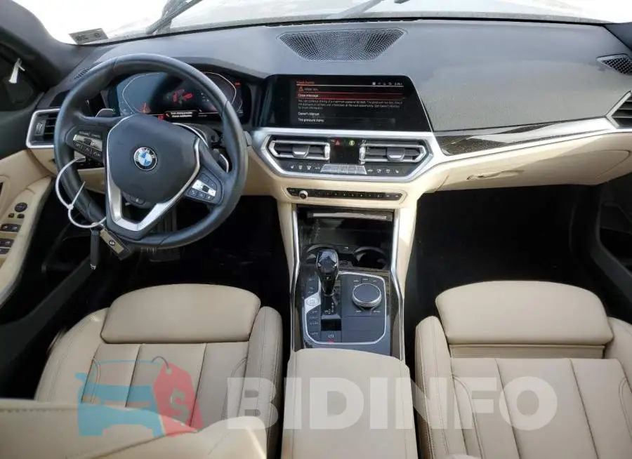 3MW5R7J03M8C18249 Photo# 8