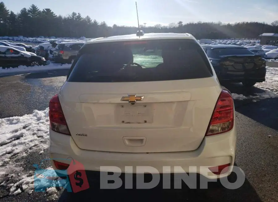 KL7CJKSB1JB721824 Photo# 6
