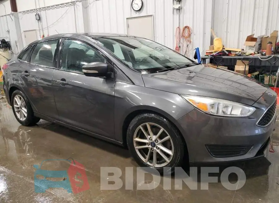 1FADP3F23HL305872 Photo# 4