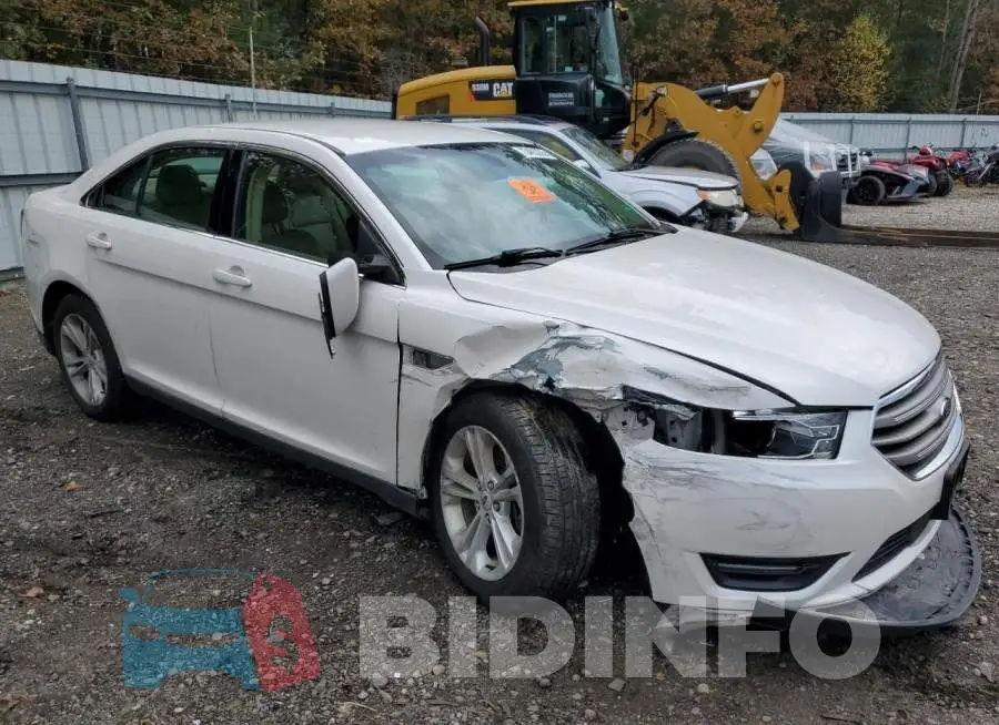 1FAHP2E85GG144093 Photo# 4