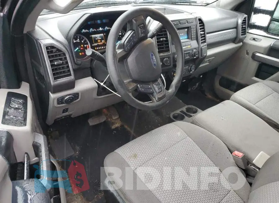 1FT7X2B6XKEF38136 Photo# 8