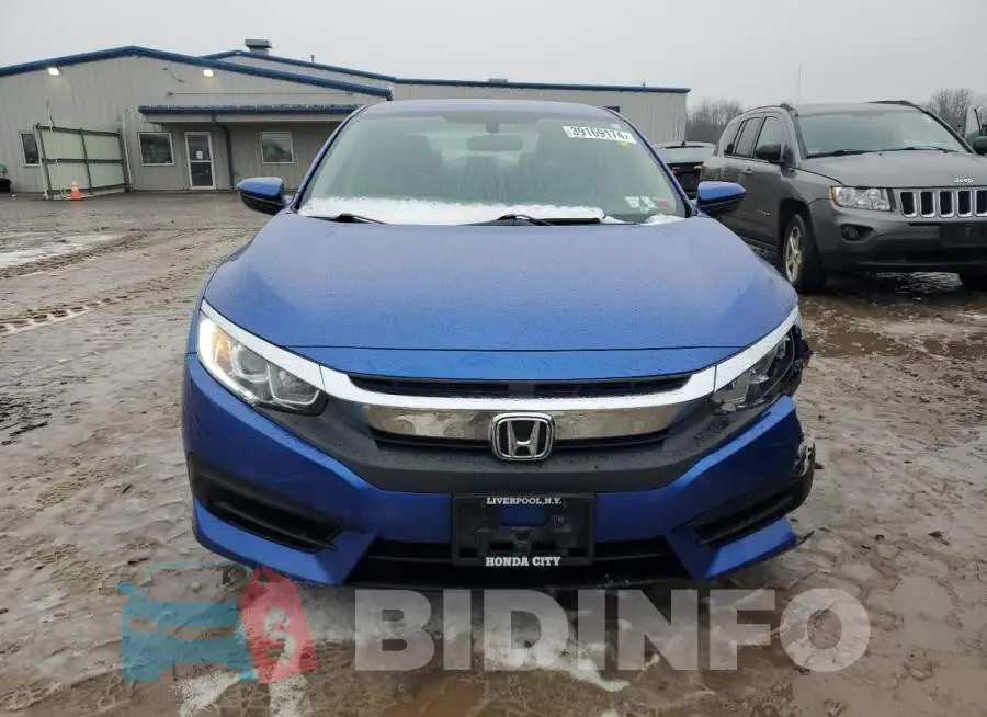 19XFC2F56GE211916 Photo# 5
