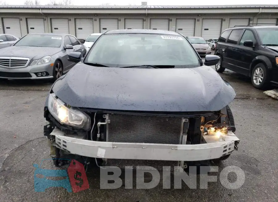 19XFC2F71HE042018 Photo# 5