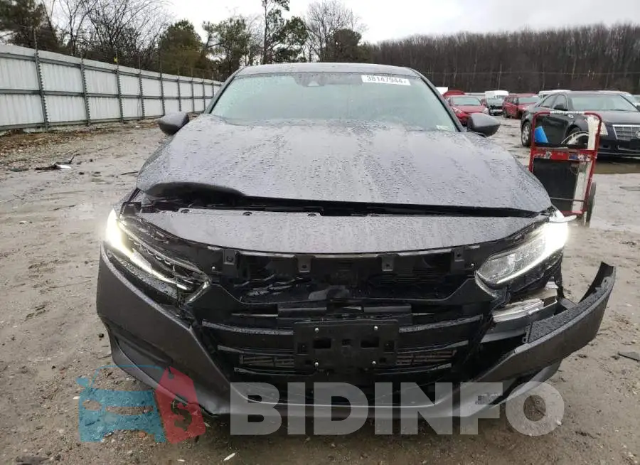 1HGCV1F14KA131872 Photo# 5