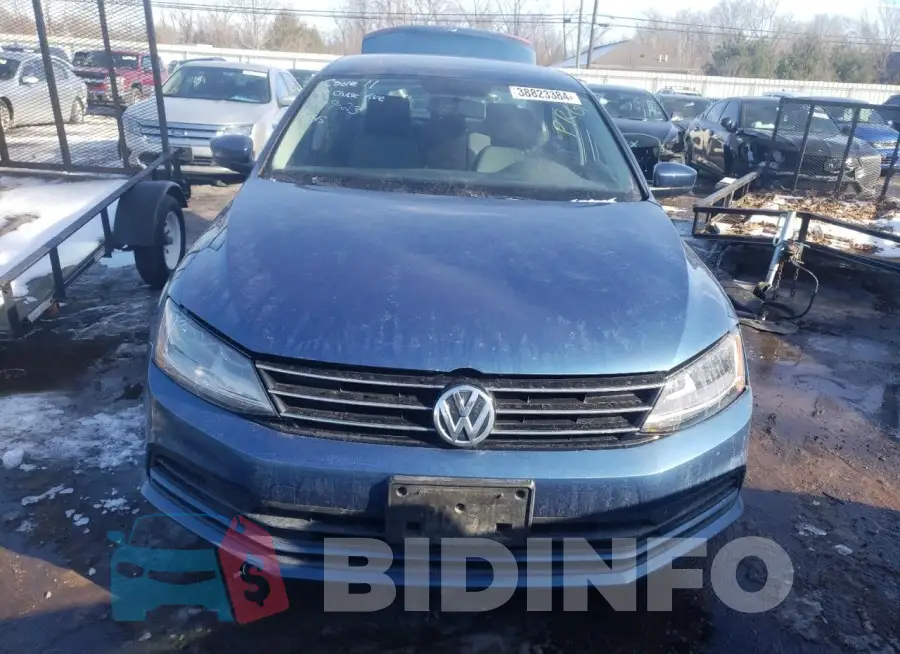 3VW2B7AJ7HM373254 Photo# 5
