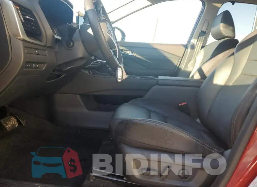 5N1BT3CB7PC810857 Photo# 7