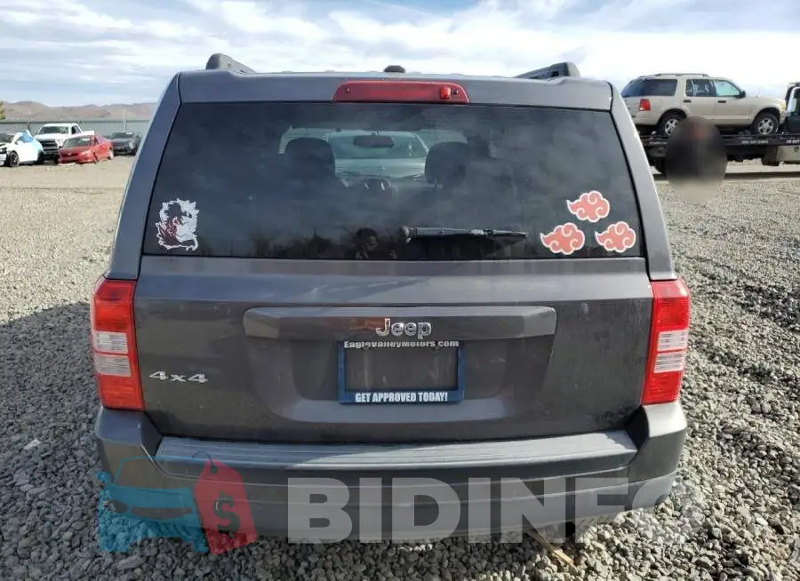 1C4NJRBB5GD690207 Photo# 6