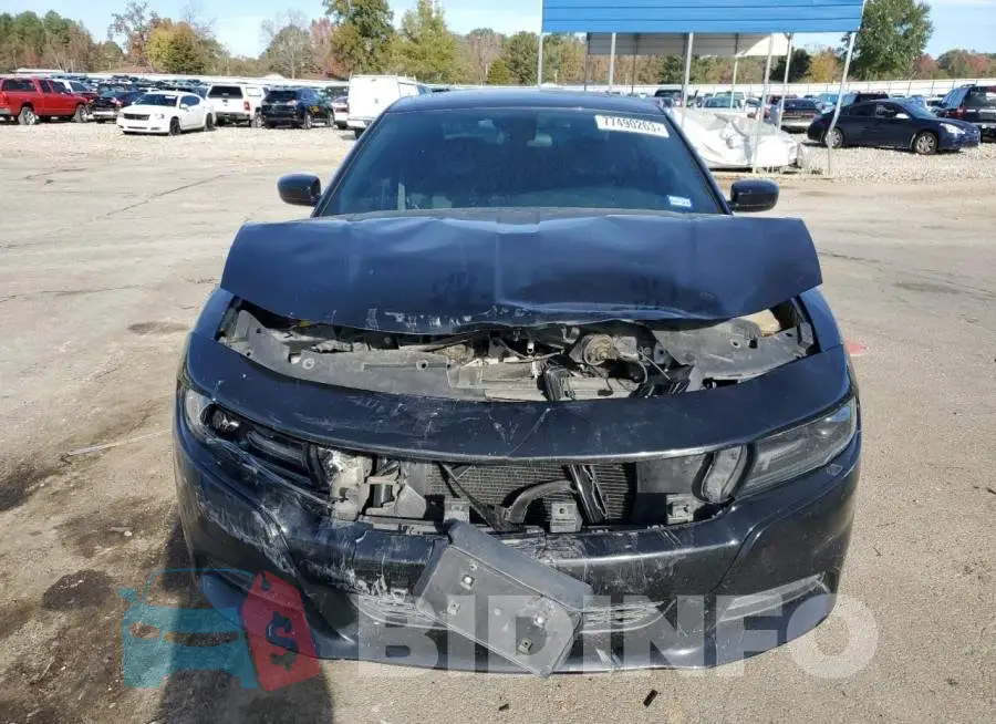 2C3CDXBG6KH653097 Photo# 5
