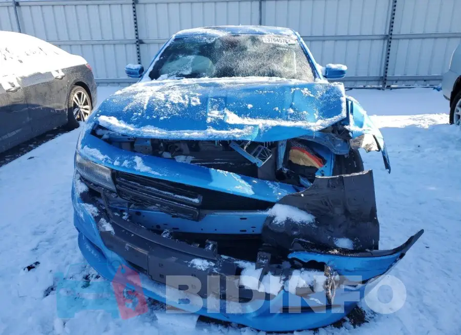 2C3CDXCT9FH773512 Photo# 5